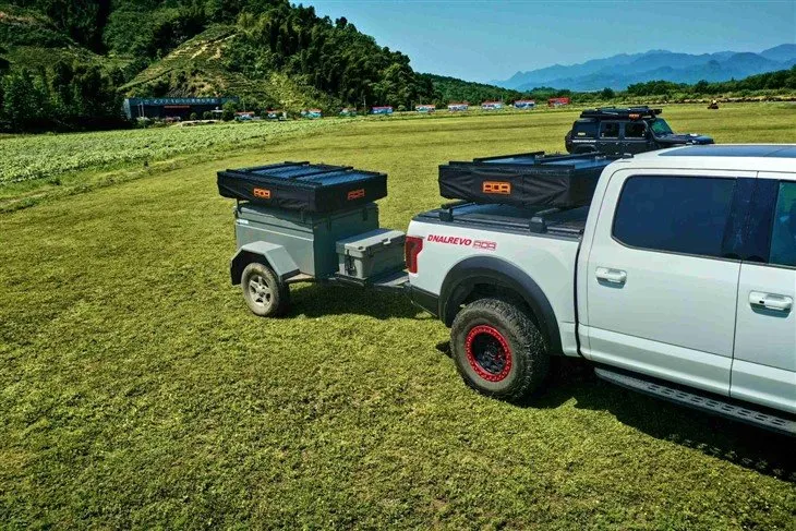 Low Profile Hard Shell Roof Top Tent price