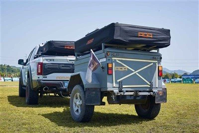 Намет із твердим покриттям