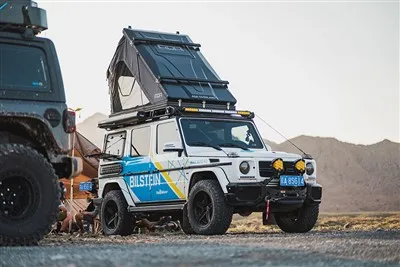 Жорсткий футляр для намету на даху